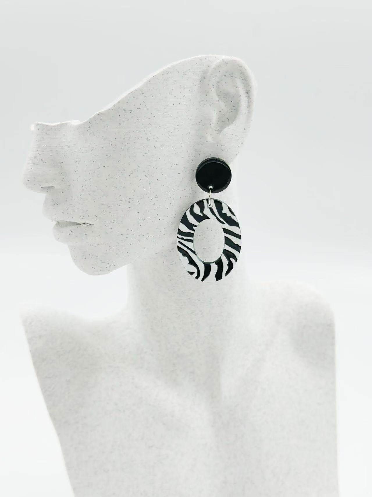 Zebra Oval Stud Statement Earrings - MODA ACCESSORIES