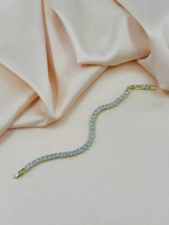 Gold Round Cut Cubic Zirconia Tennis Bracelet – MODA Accessories