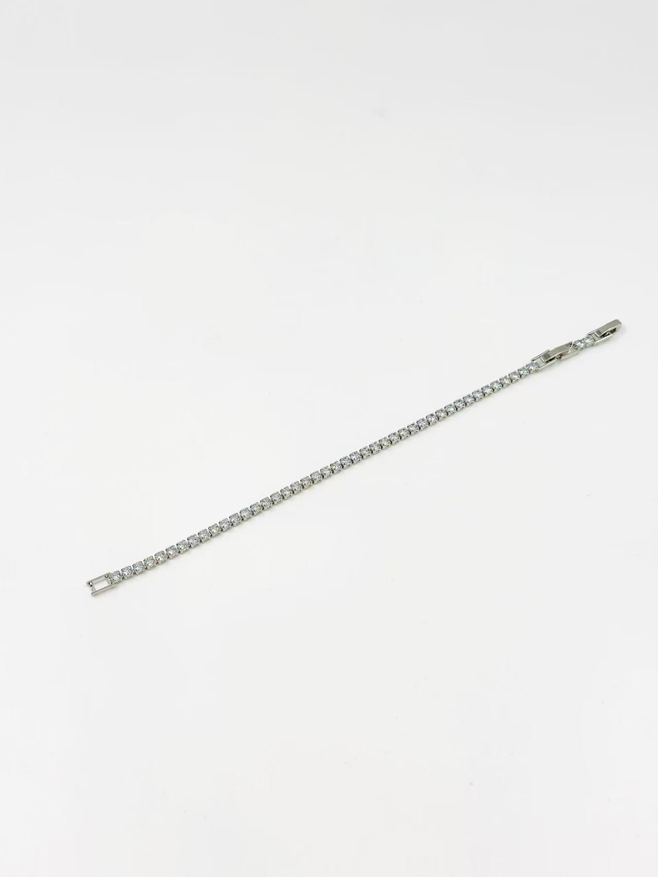 Gümüş Klasik Kübik Zirkonya Tenis Bilekliği – MODA Aksesuarları
