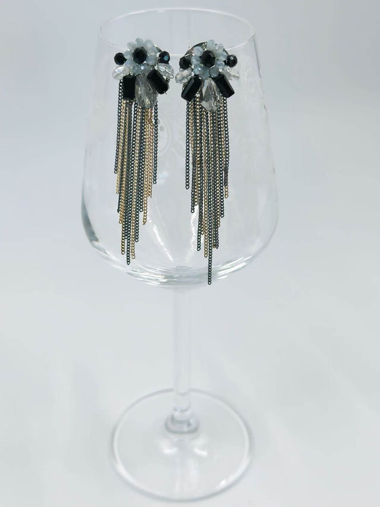 Elegant Floral Drop Earrings with Crystal Fringe - MODA ACCESSORIES