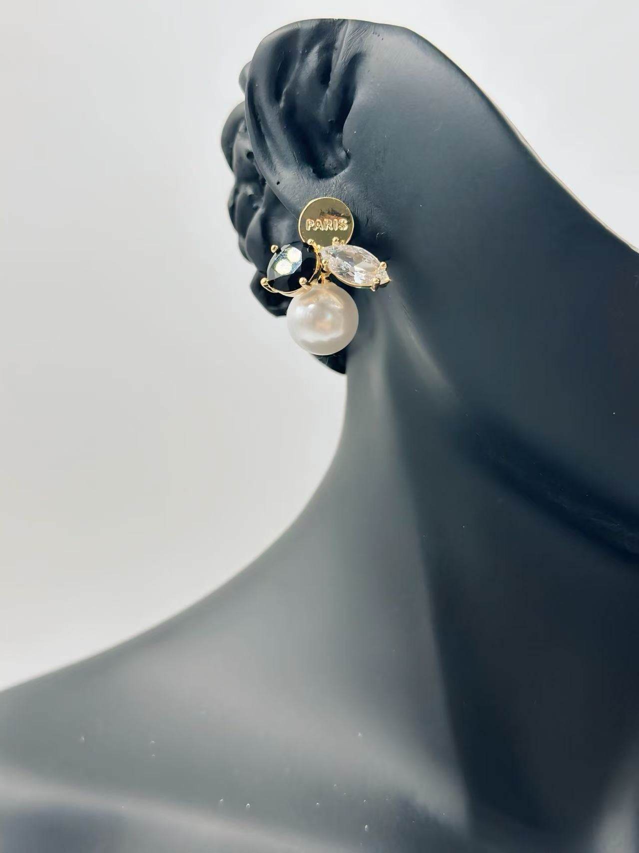 Elegant Parisian Drop Earrings - MODA ACCESSORIES