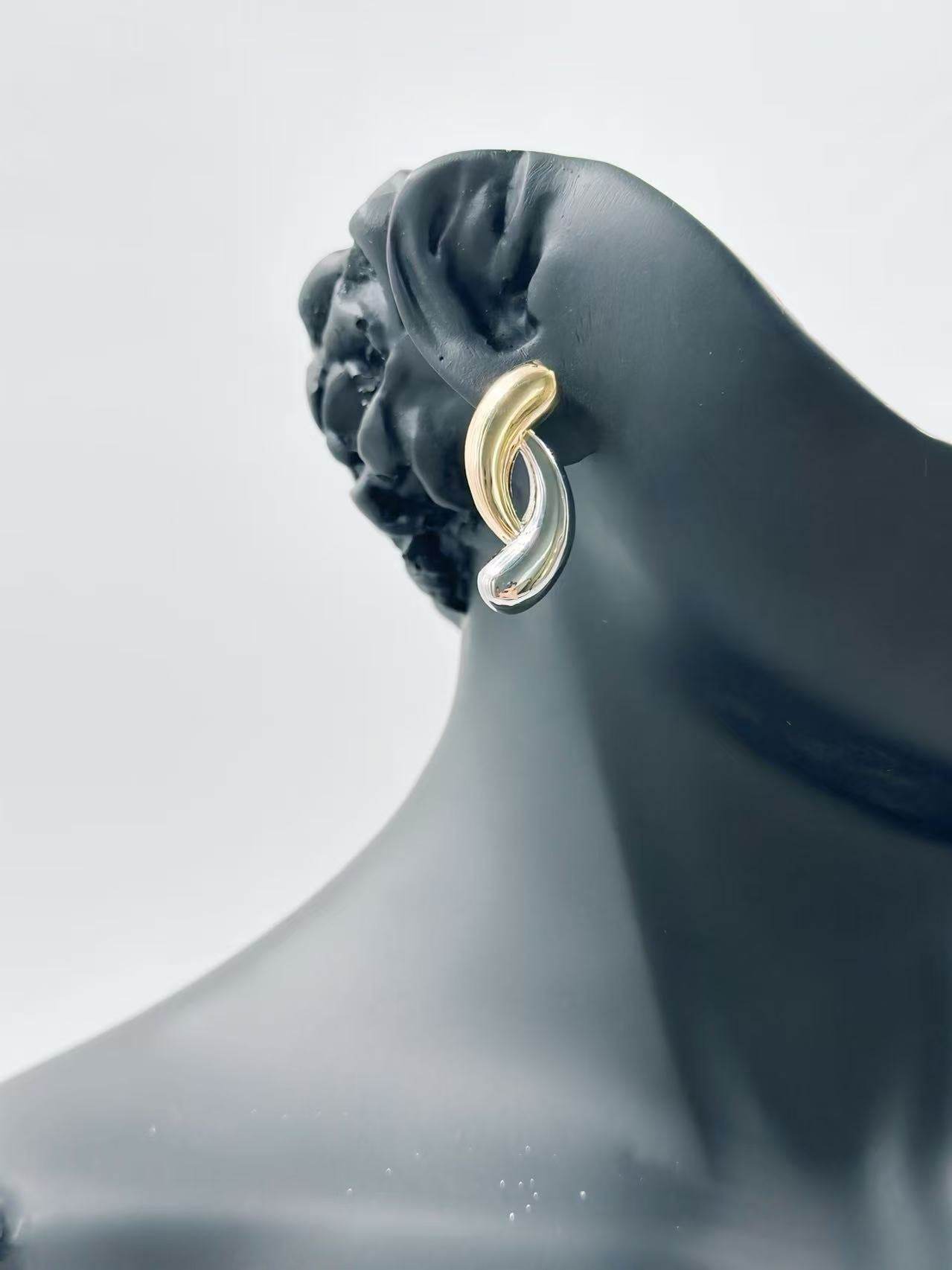 Modern Dual-Tone Twist Drop Earrings - MODA ACCESSORIES