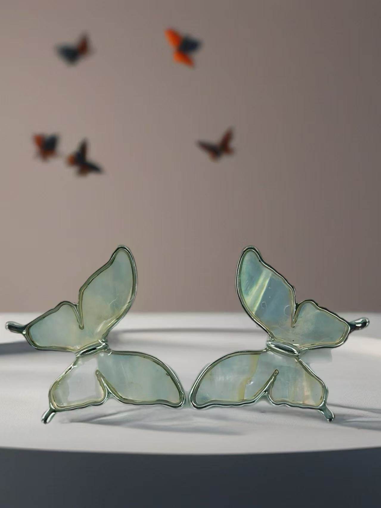 Iridescent Butterfly Wing Stud Earrings β Gold & Silver Tones - MODA ACCESSORIES