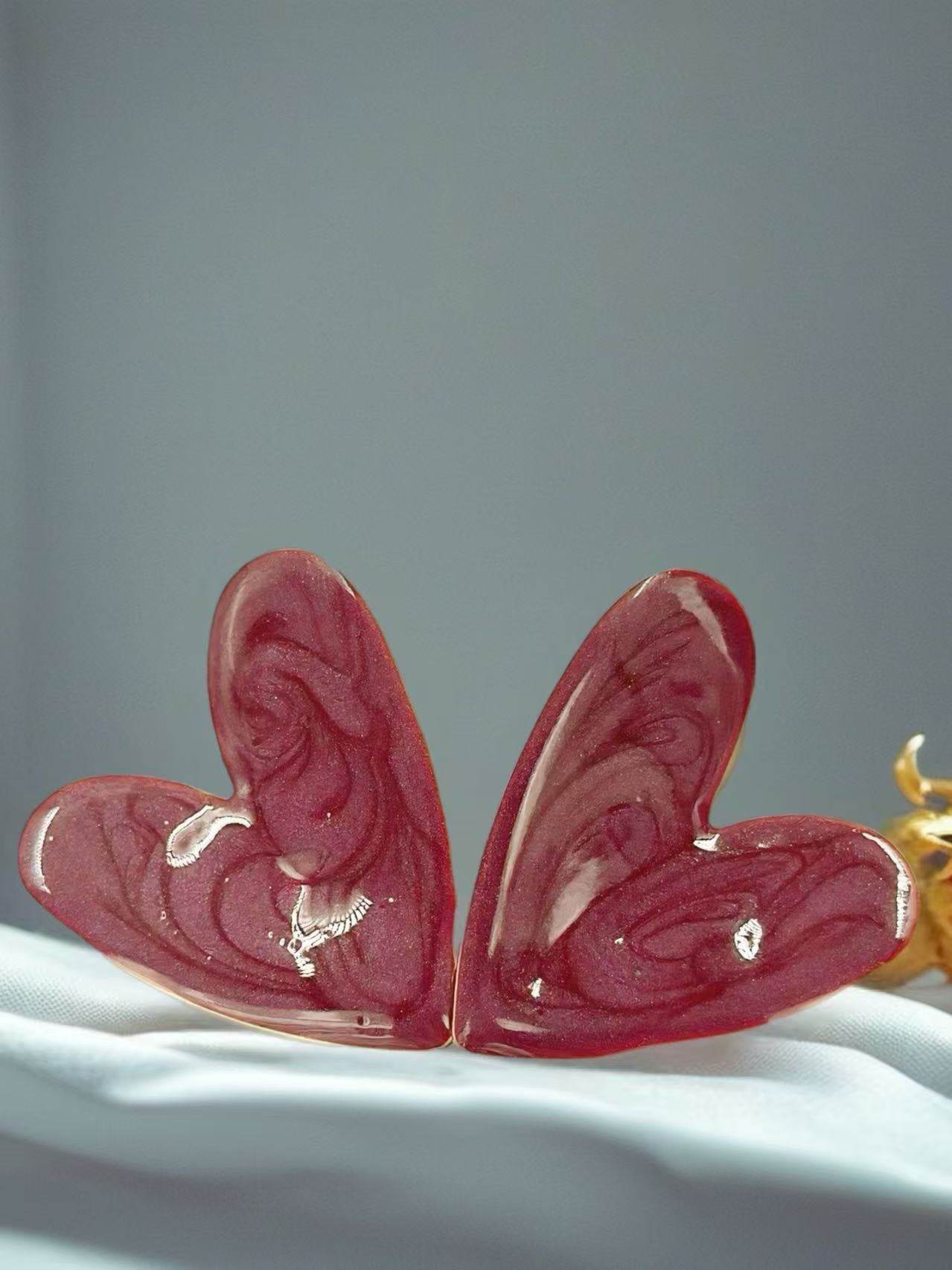 Glossy Asymmetrical Heart Stud Earrings β Multicolor Collection - MODA ACCESSORIES