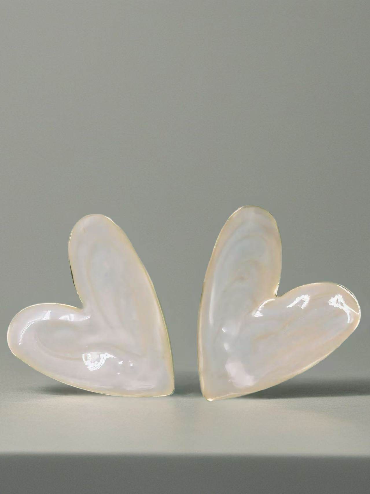 Glossy Asymmetrical Heart Stud Earrings β Multicolor Collection - MODA ACCESSORIES