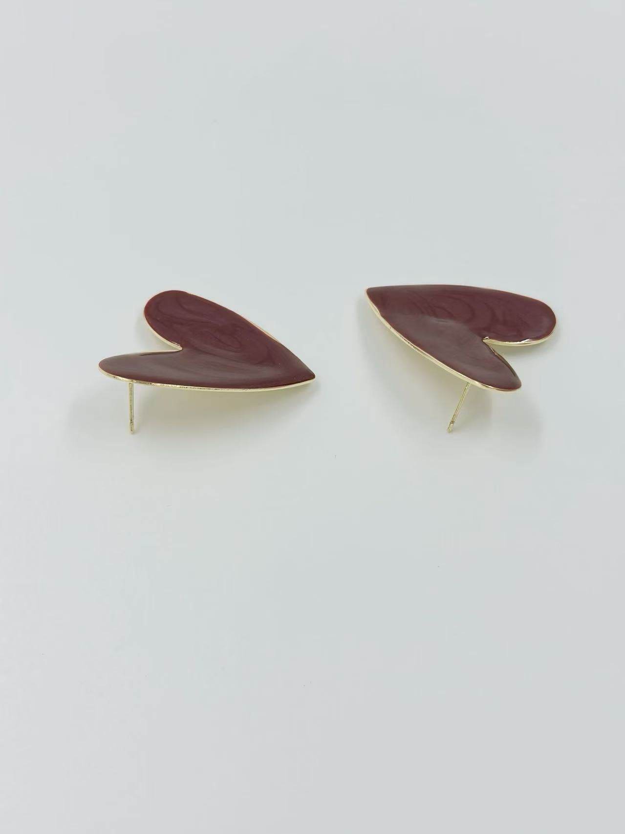 Glossy Asymmetrical Heart Stud Earrings β Multicolor Collection - MODA ACCESSORIES