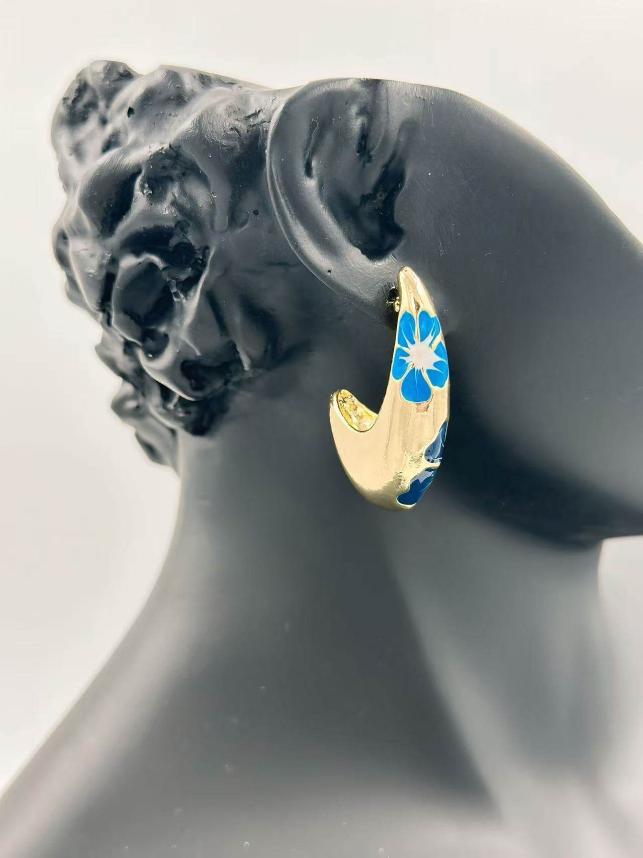 Gold-Tone Curved Floral Enamel Earrings – Multicolor Variants - MODA ACCESSORIES