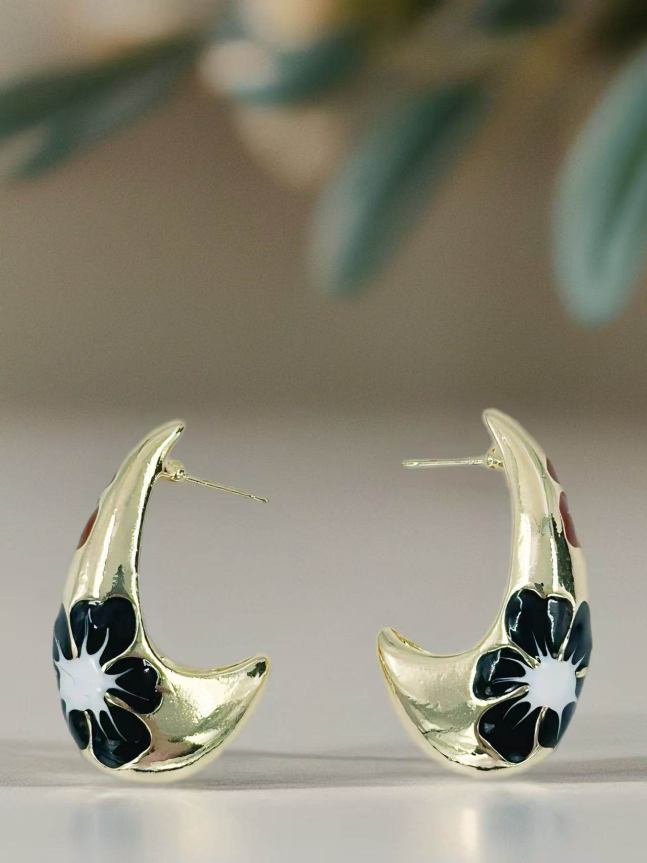 Gold-Tone Curved Floral Enamel Earrings – Multicolor Variants - MODA ACCESSORIES