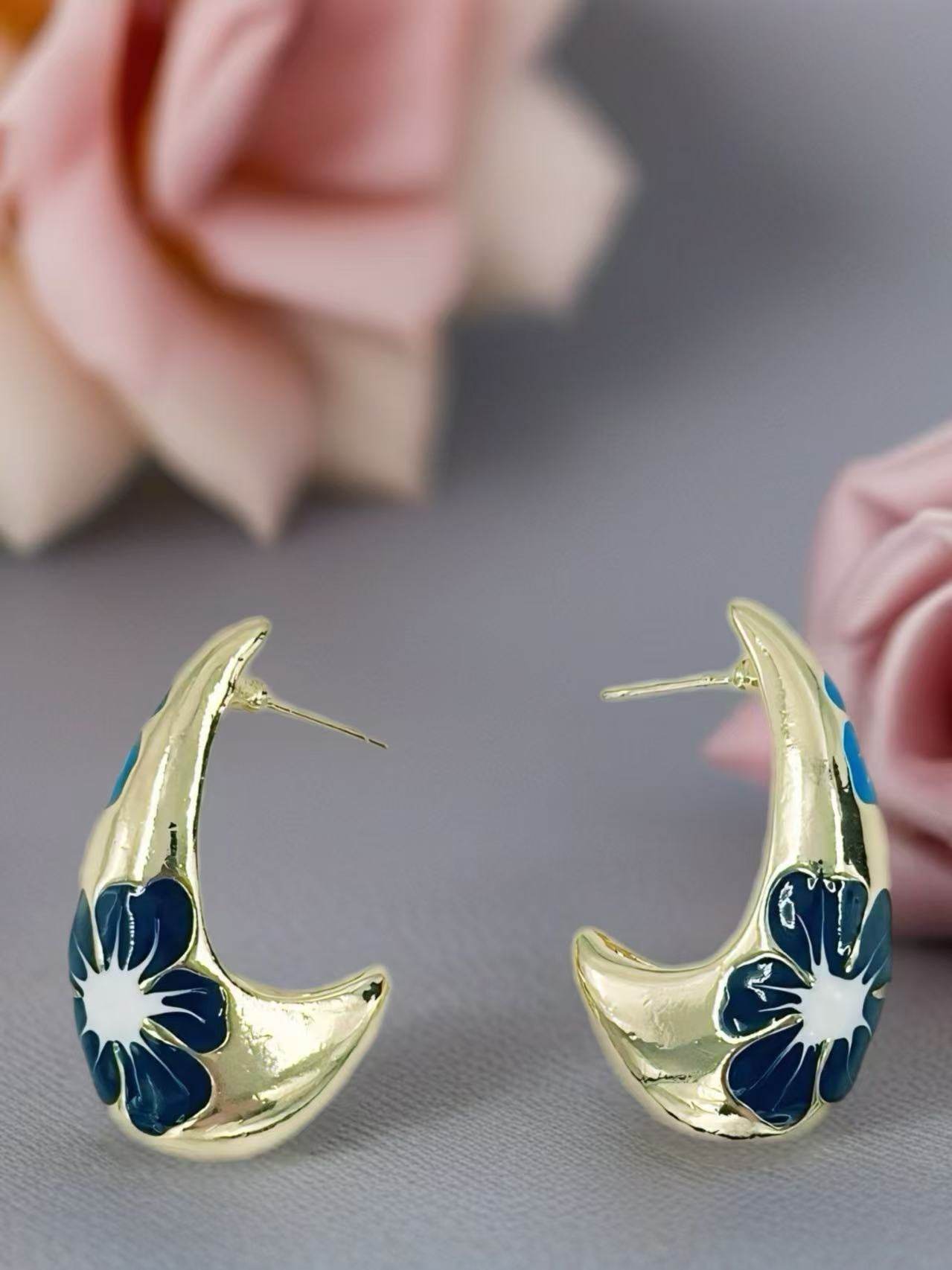 Gold-Tone Curved Floral Enamel Earrings – Multicolor Variants - MODA ACCESSORIES