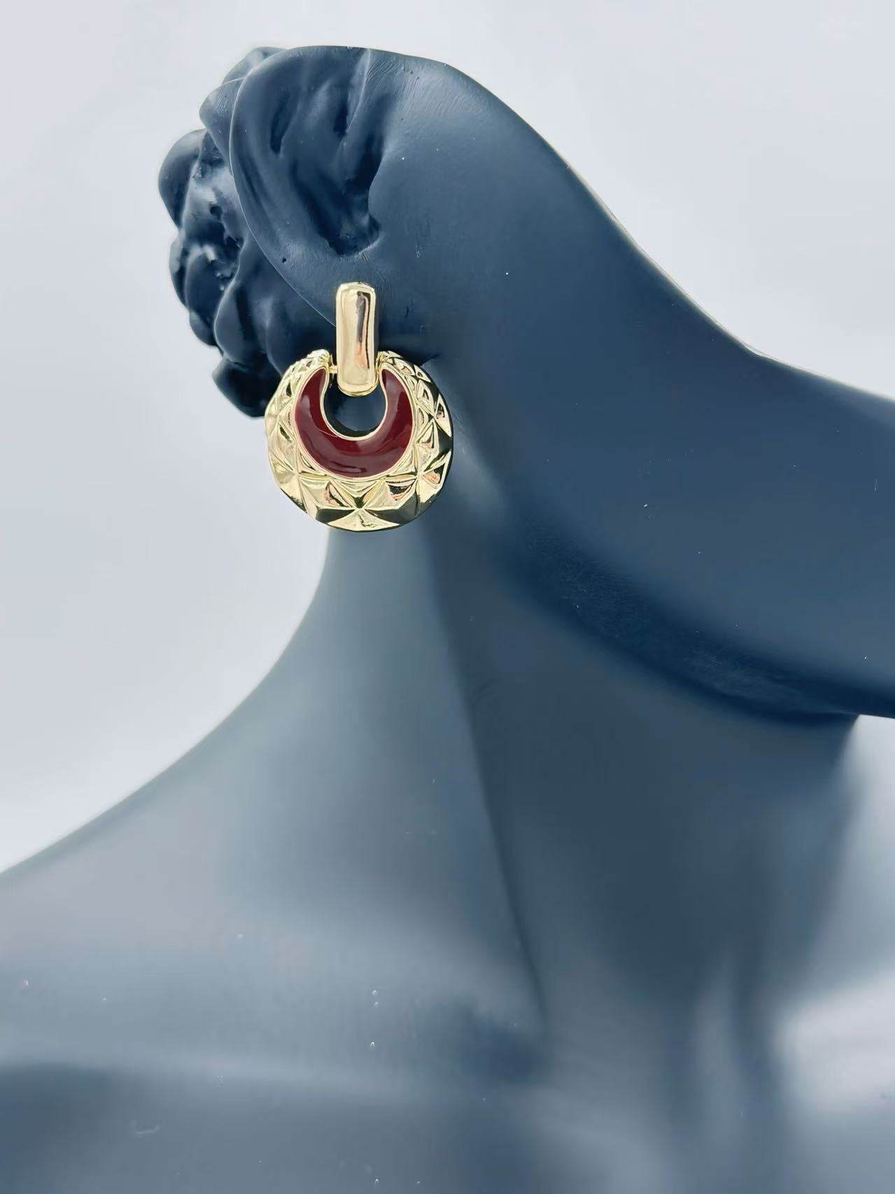 Geometric Textured Drop Earrings with Enamel Inlay β Luxe Retro Series - MODA ACCESSORIES