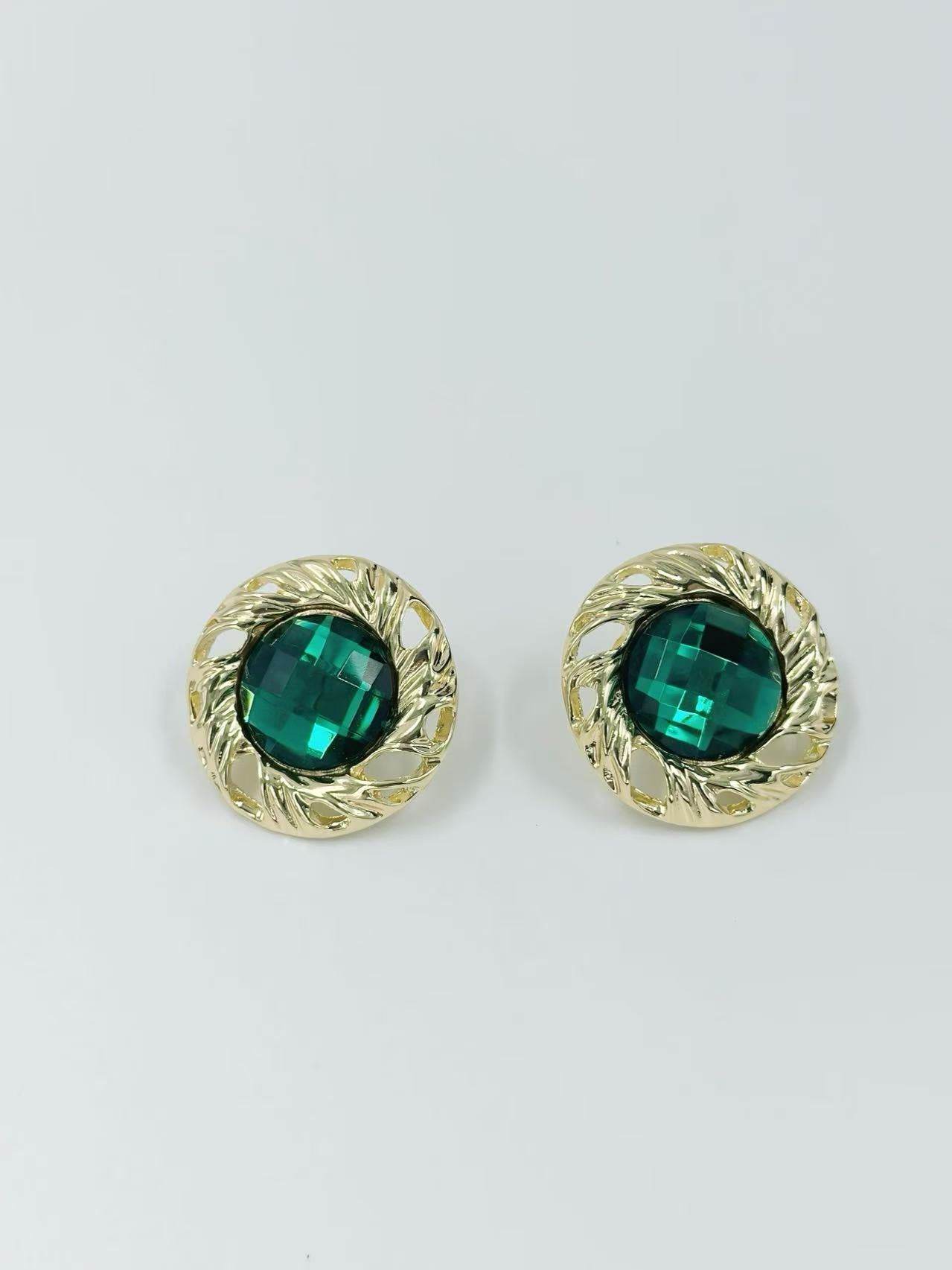 Vintage Faceted Button Earrings with Gold Rope Frame - MODA ACCESSORIES