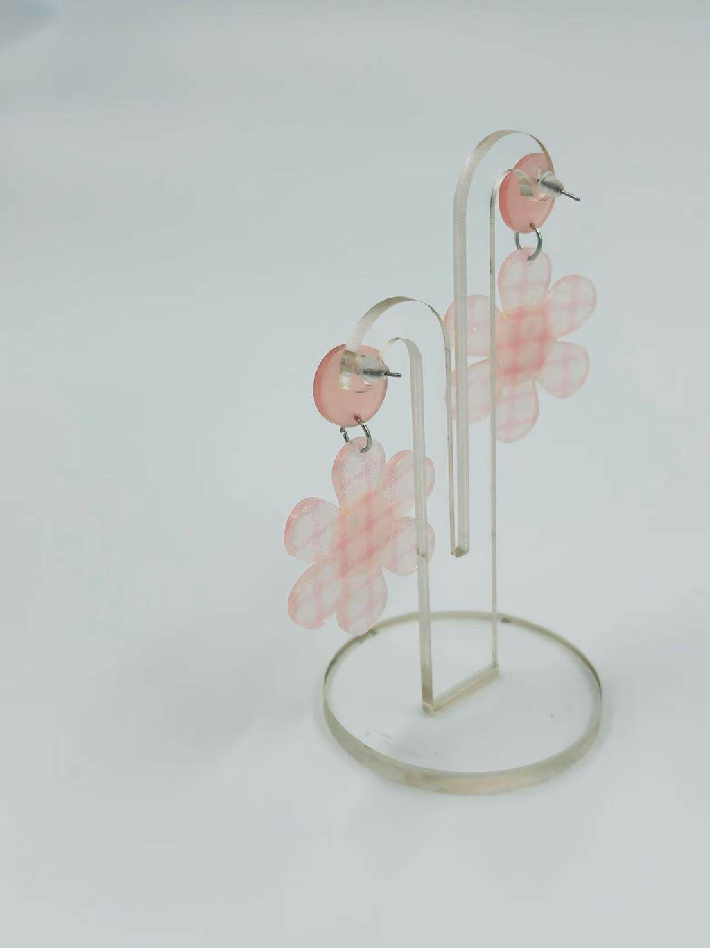 Smiley Face Daisy Stud Earrings - MODA ACCESSORIES