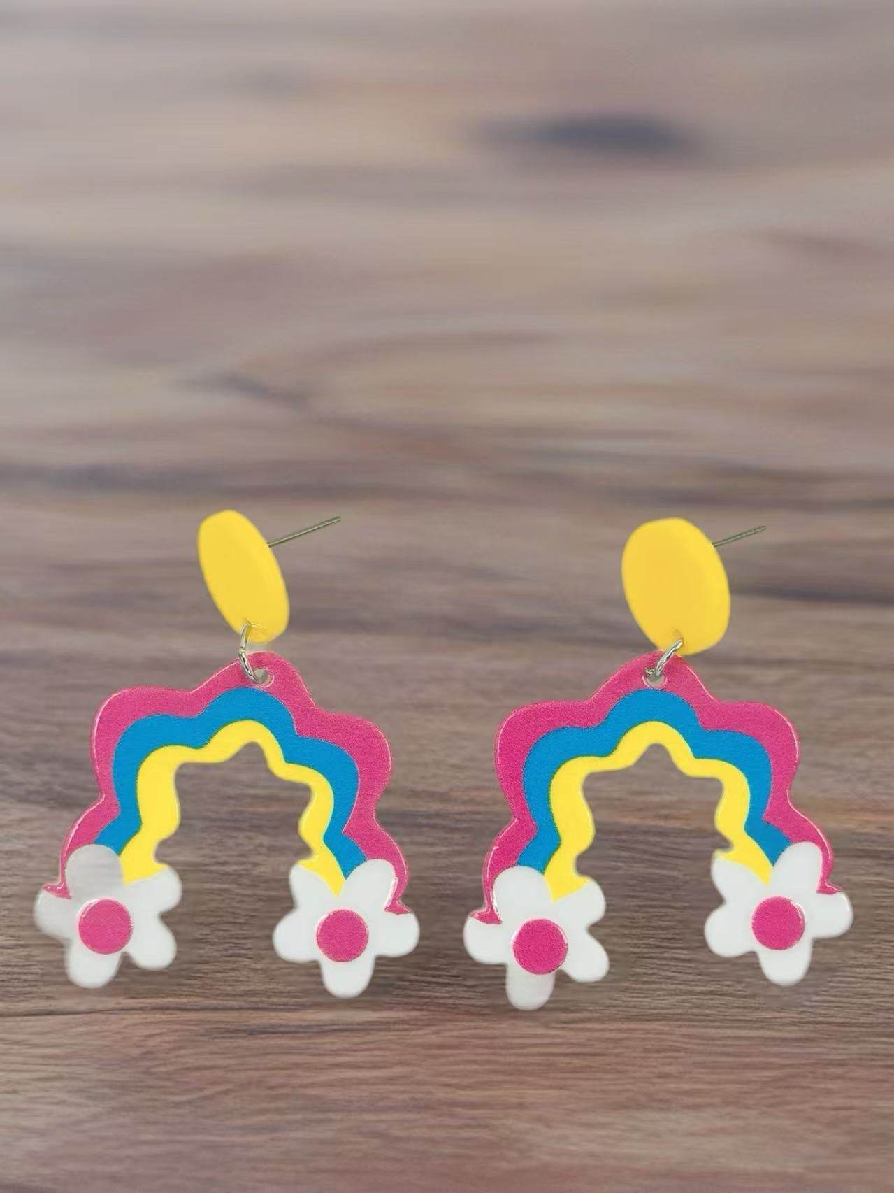 Retro Rainbow & Daisy Stud Earrings - MODA ACCESSORIES