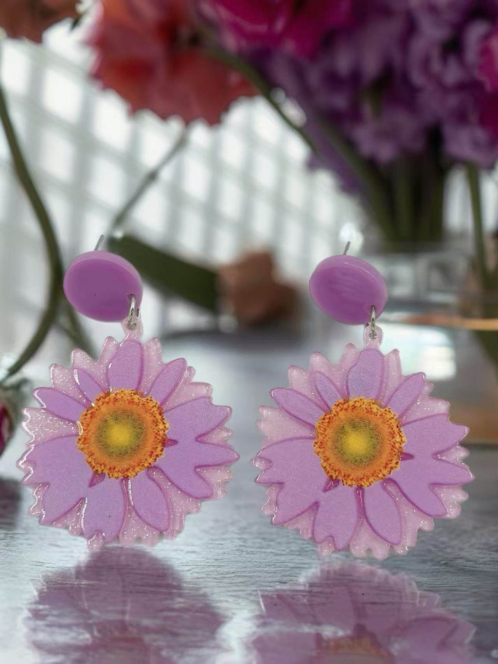 Lavender Bloom Daisy Earrings - MODA ACCESSORIES