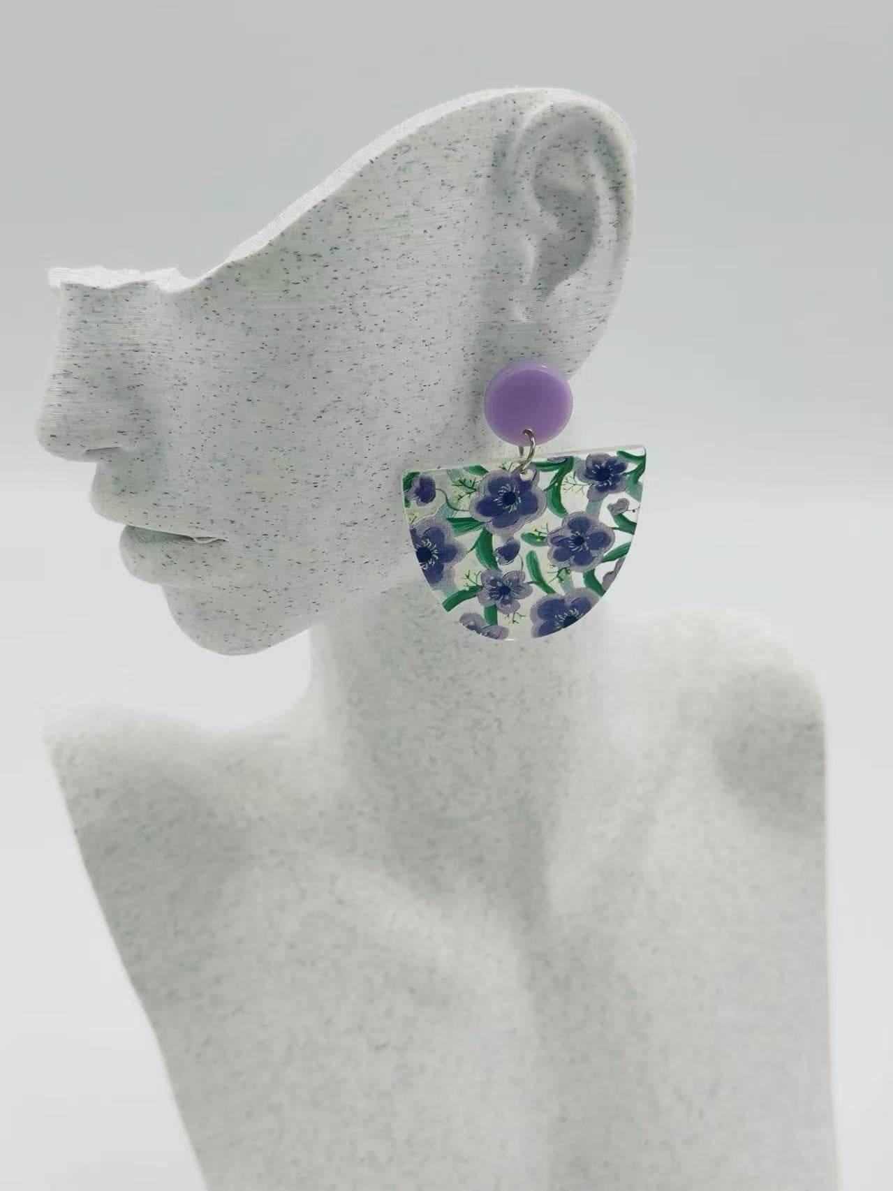 Violet Meadow Stud Earrings - MODA ACCESSORIES