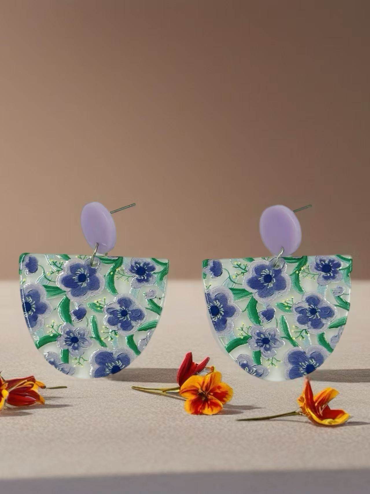 Violet Meadow Stud Earrings - MODA ACCESSORIES