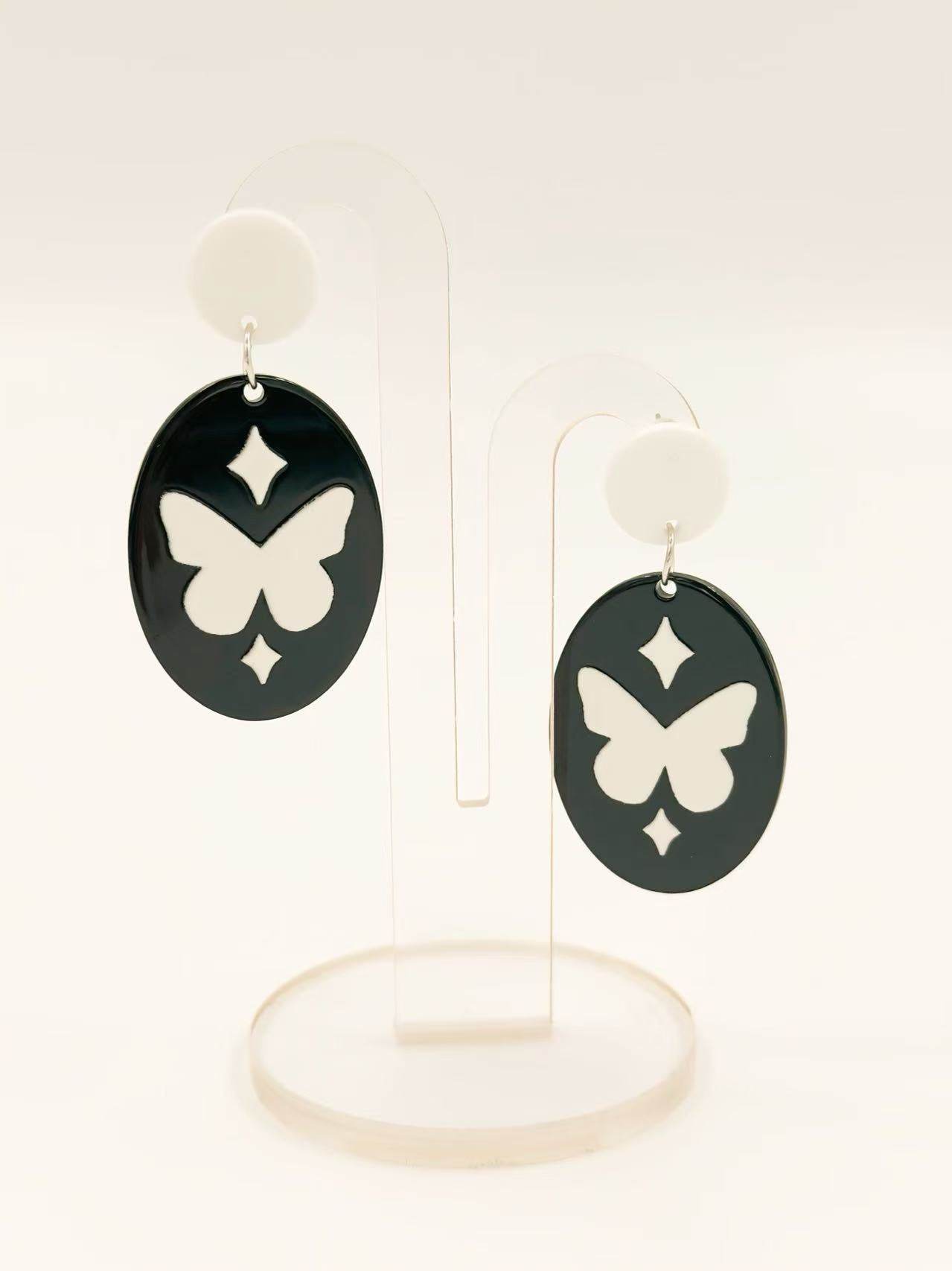 Butterfly Silhouette Earrings - MODA ACCESSORIES