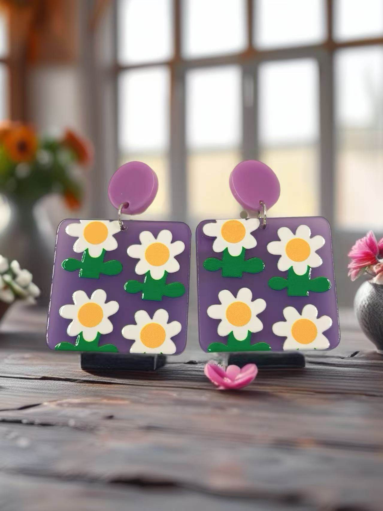 Playful Daisies on Purple Earrings - MODA ACCESSORIES