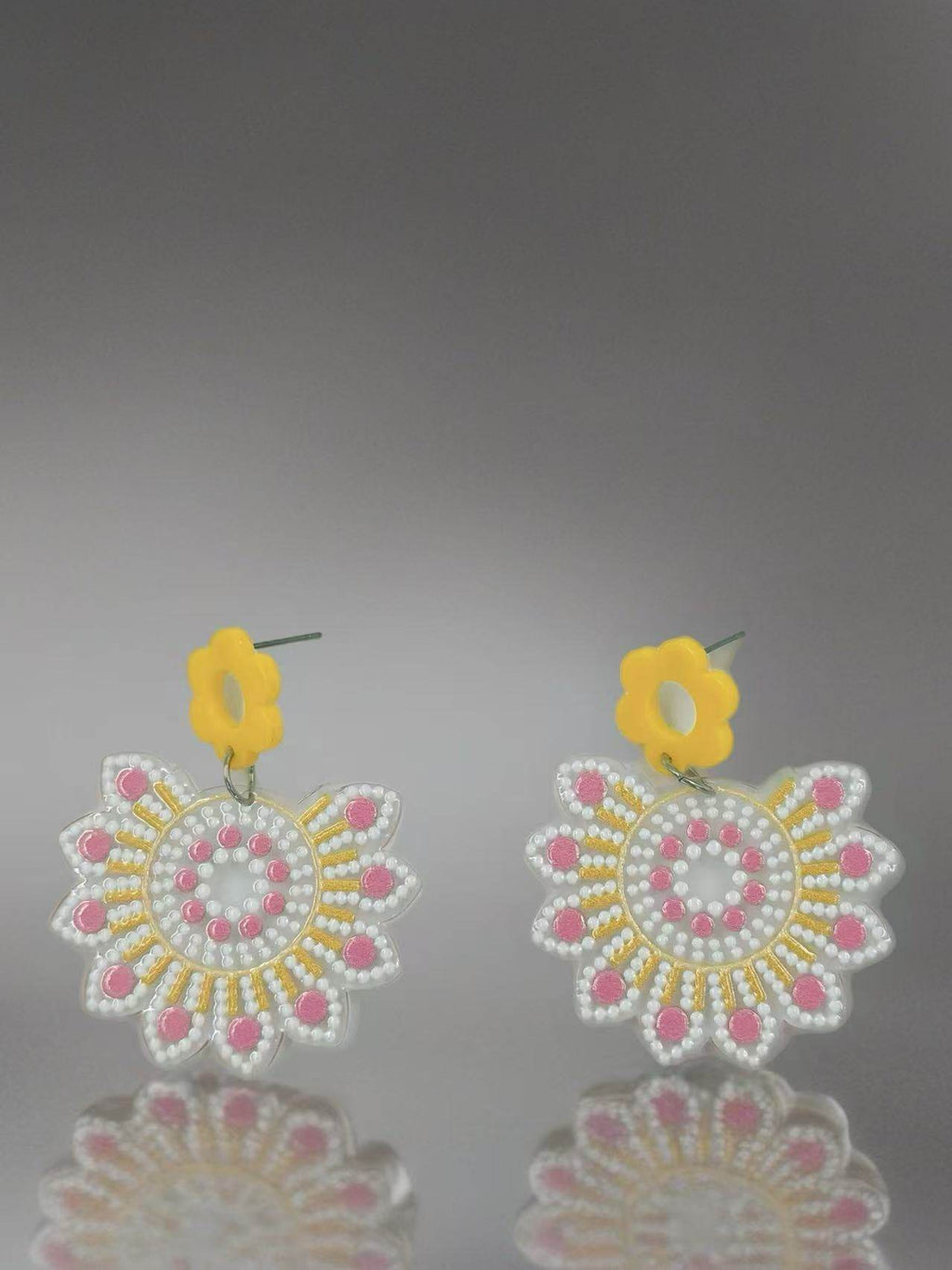 Sunny Bloom Mandala Earrings - MODA ACCESSORIES