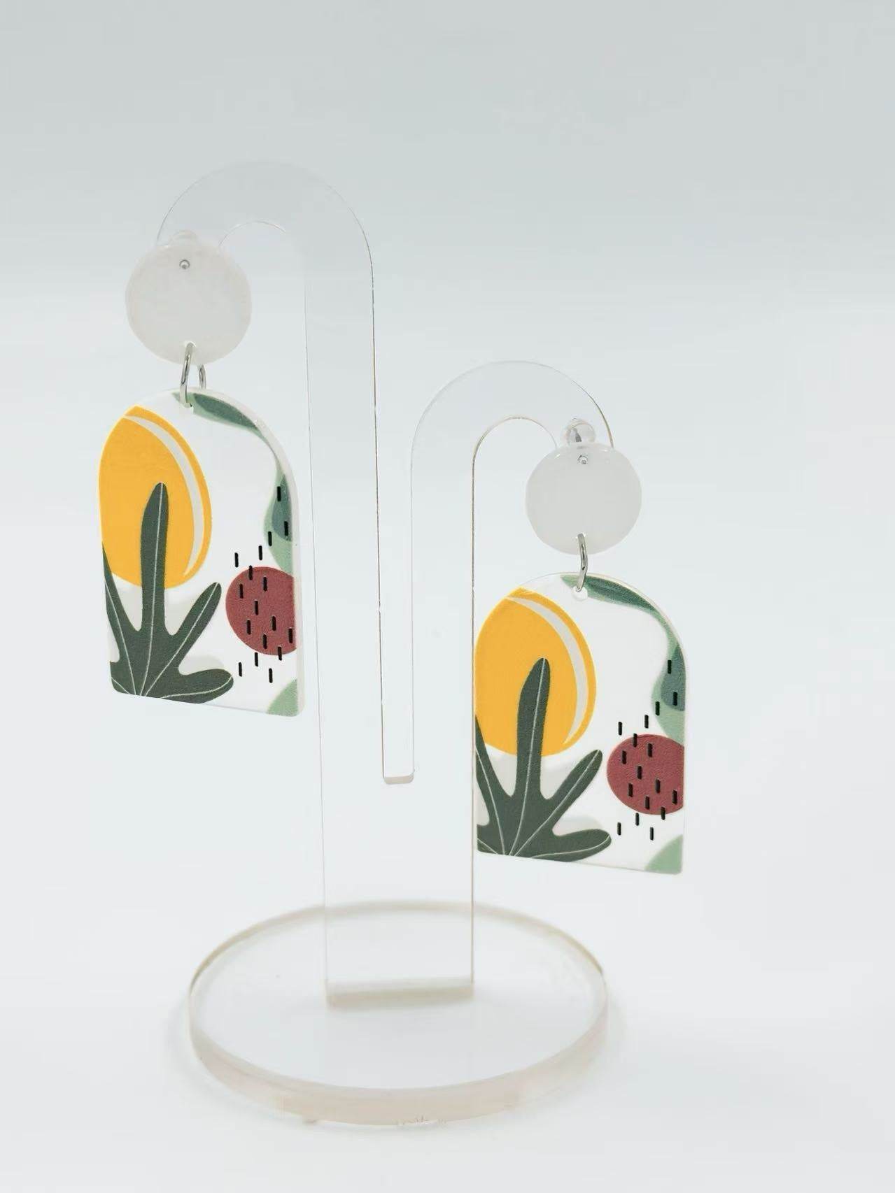 Sun & Figs Abstract Stud Earrings - MODA ACCESSORIES