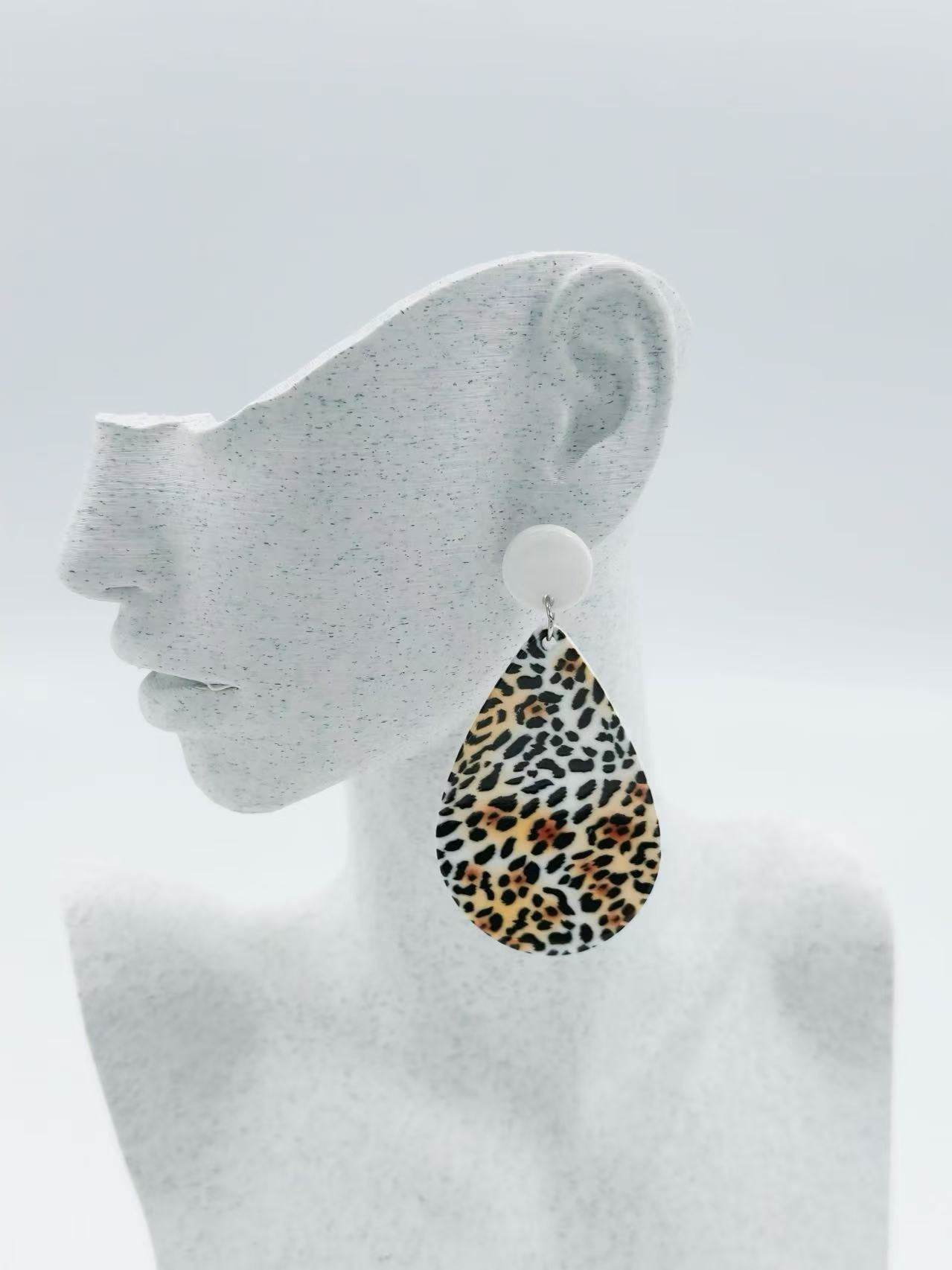 Wild Spirit Leopard Print Stud Earrings - MODA ACCESSORIES
