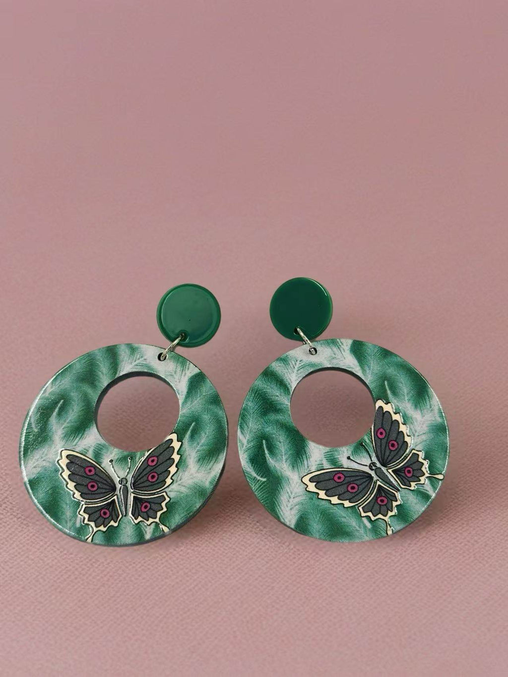 Whirl Butterfly Hoop Earrings - MODA ACCESSORIES