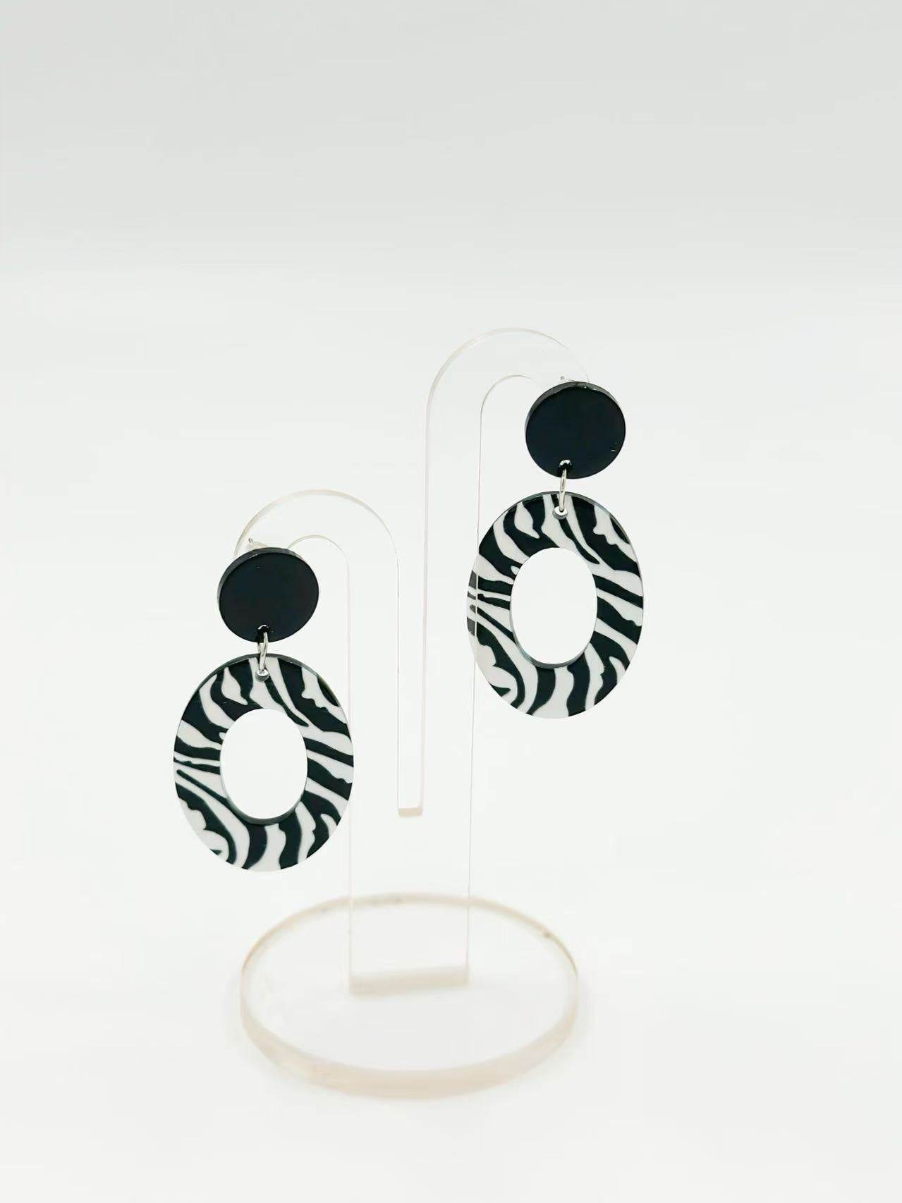 Zebra Oval Stud Statement Earrings - MODA ACCESSORIES