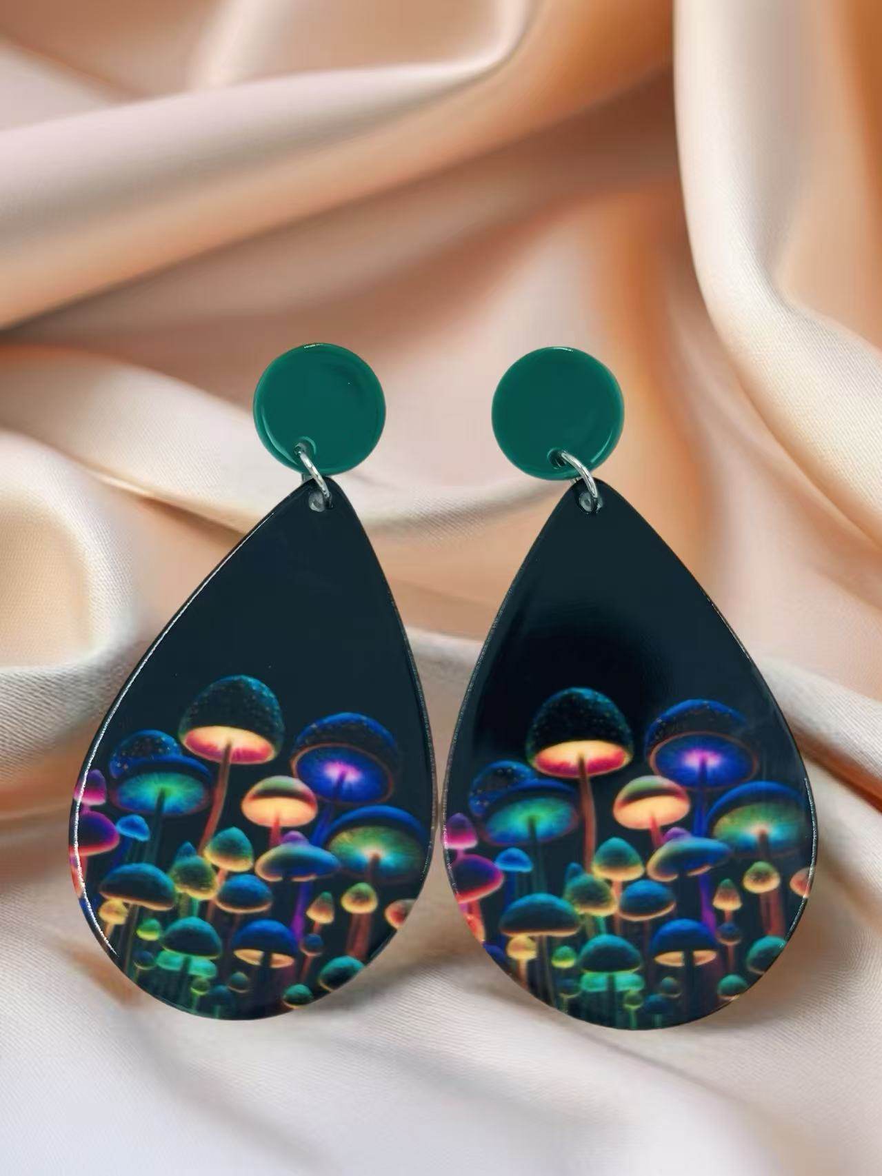 Glow Forest Mushroom Stud Earrings - MODA ACCESSORIES