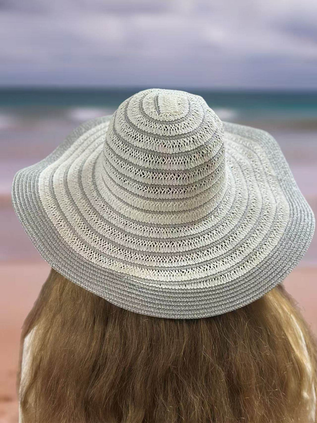 Striped Wide-Brim Woven Sun Hat - MODA ACCESSORIES