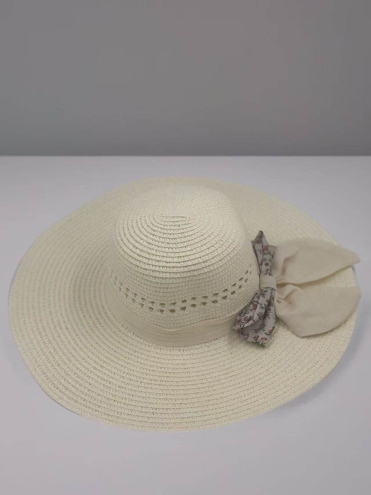 Floral Bow Sun Hat with Cut-Out Crown Detail - MODA ACCESSORIES