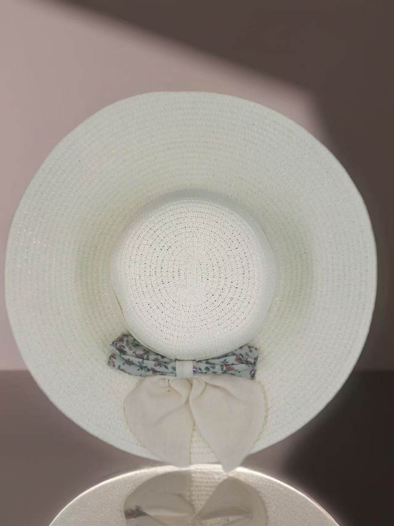 Floral Bow Sun Hat with Cut-Out Crown Detail - MODA ACCESSORIES
