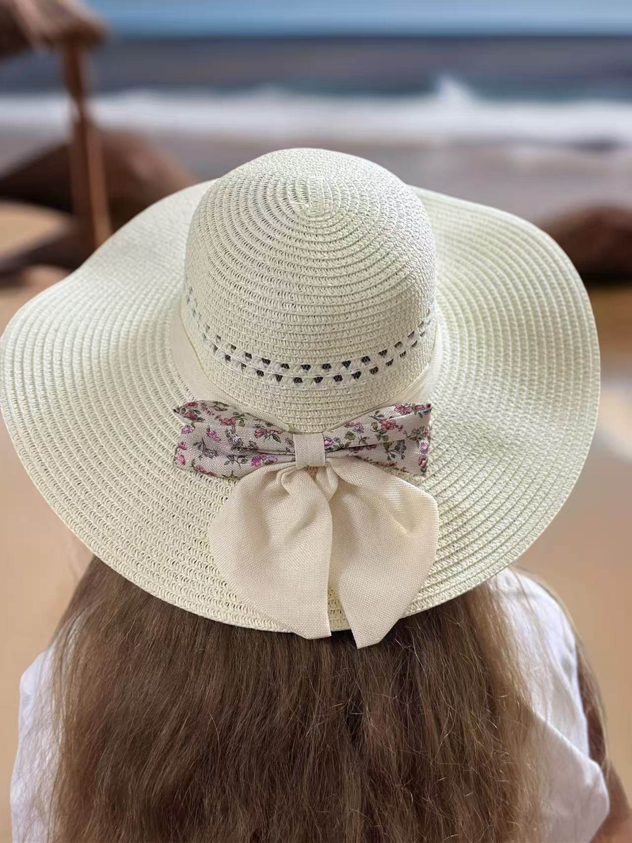 Floral Bow Sun Hat with Cut-Out Crown Detail - MODA ACCESSORIES