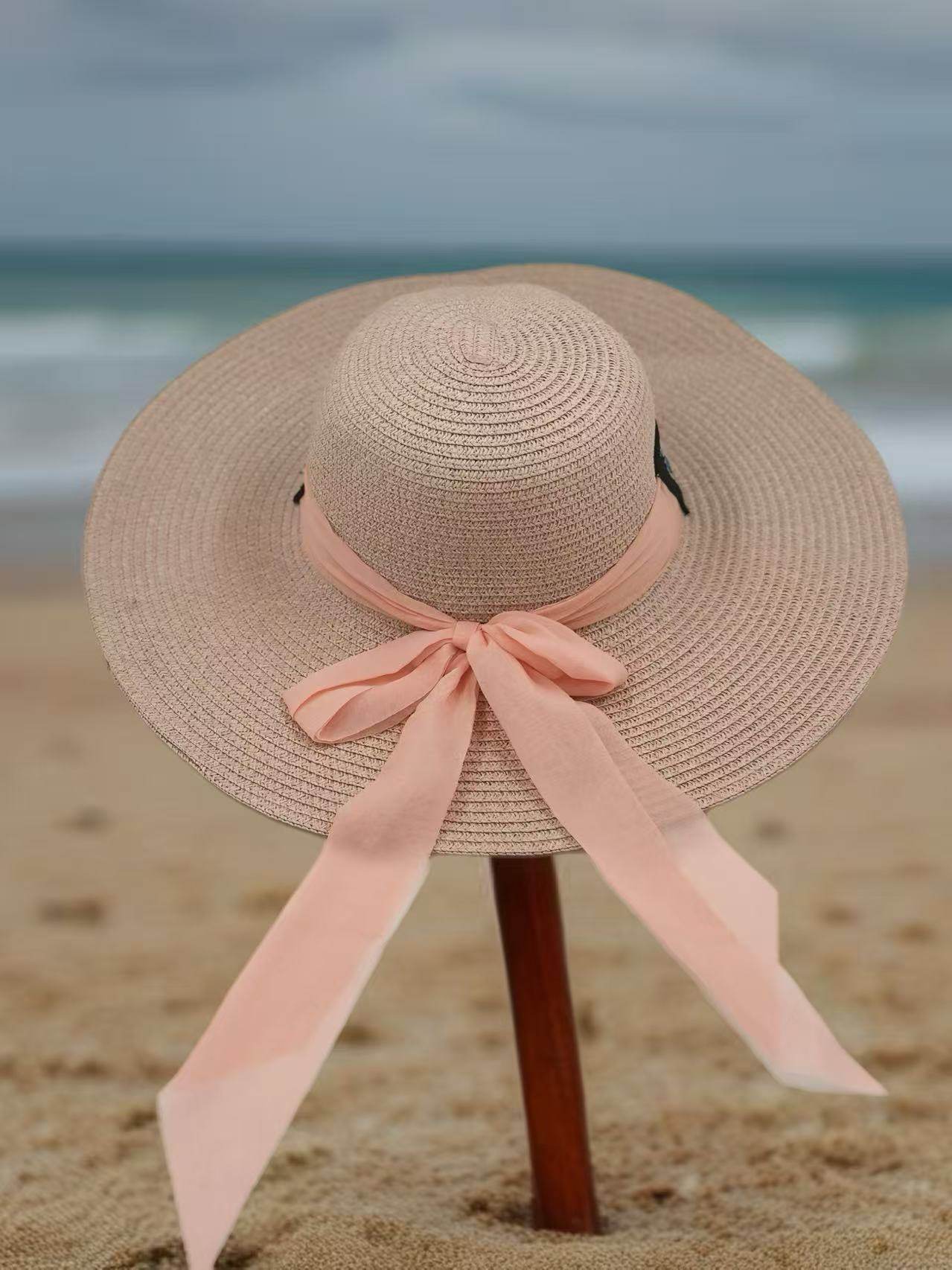 Boho-Chic Embroidered Sun Hat with Peach Chiffon Ribbon - MODA ACCESSORIES