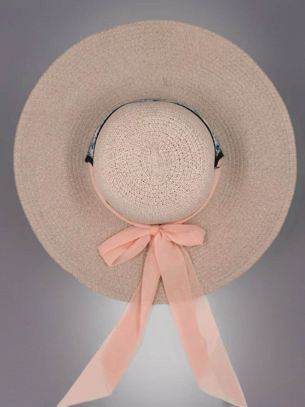 Boho-Chic Embroidered Sun Hat with Peach Chiffon Ribbon - MODA ACCESSORIES