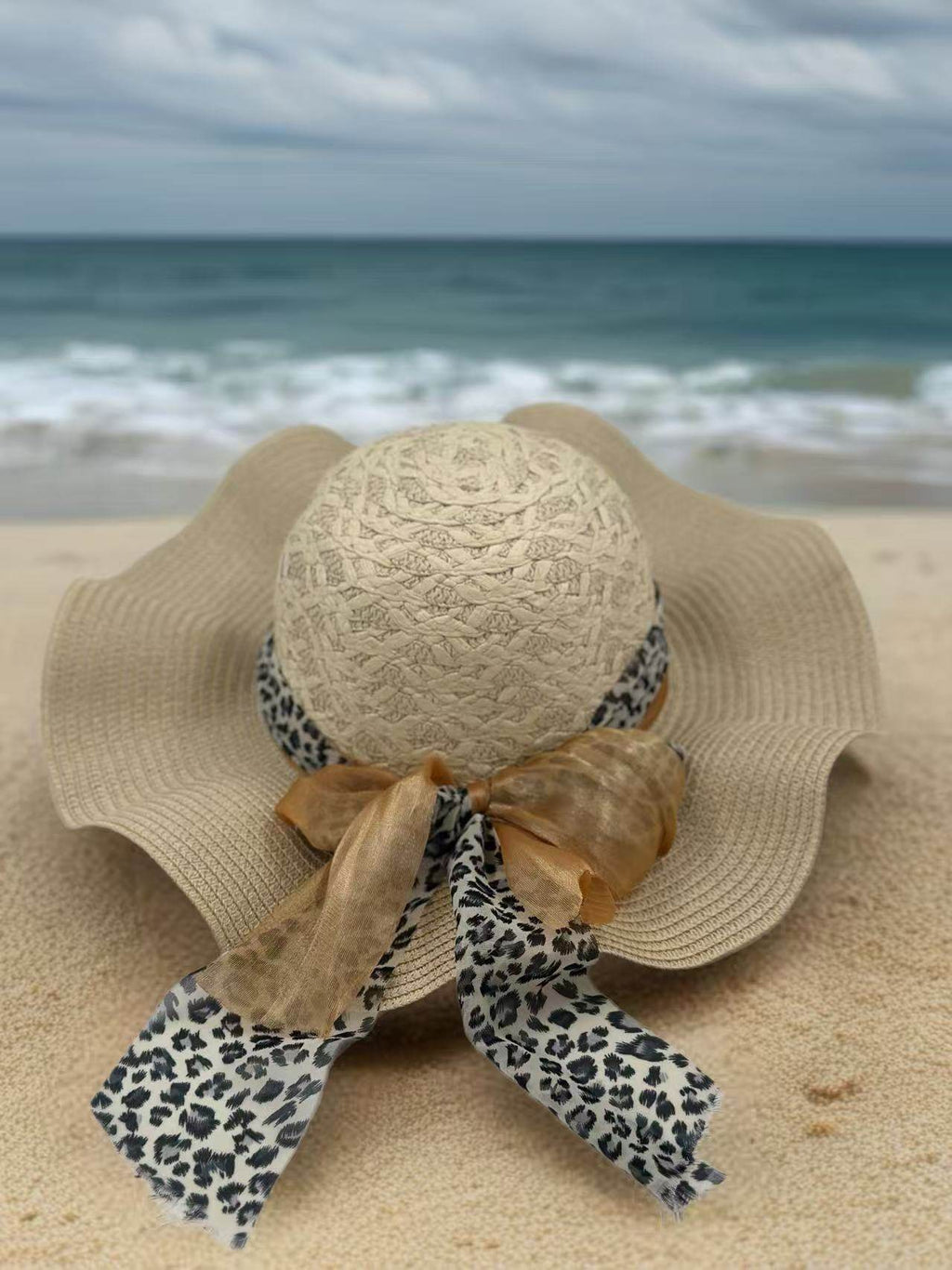 Textured Beige Floppy Hat with Leopard and Organza Ribbon - MODA ACCESSORIES