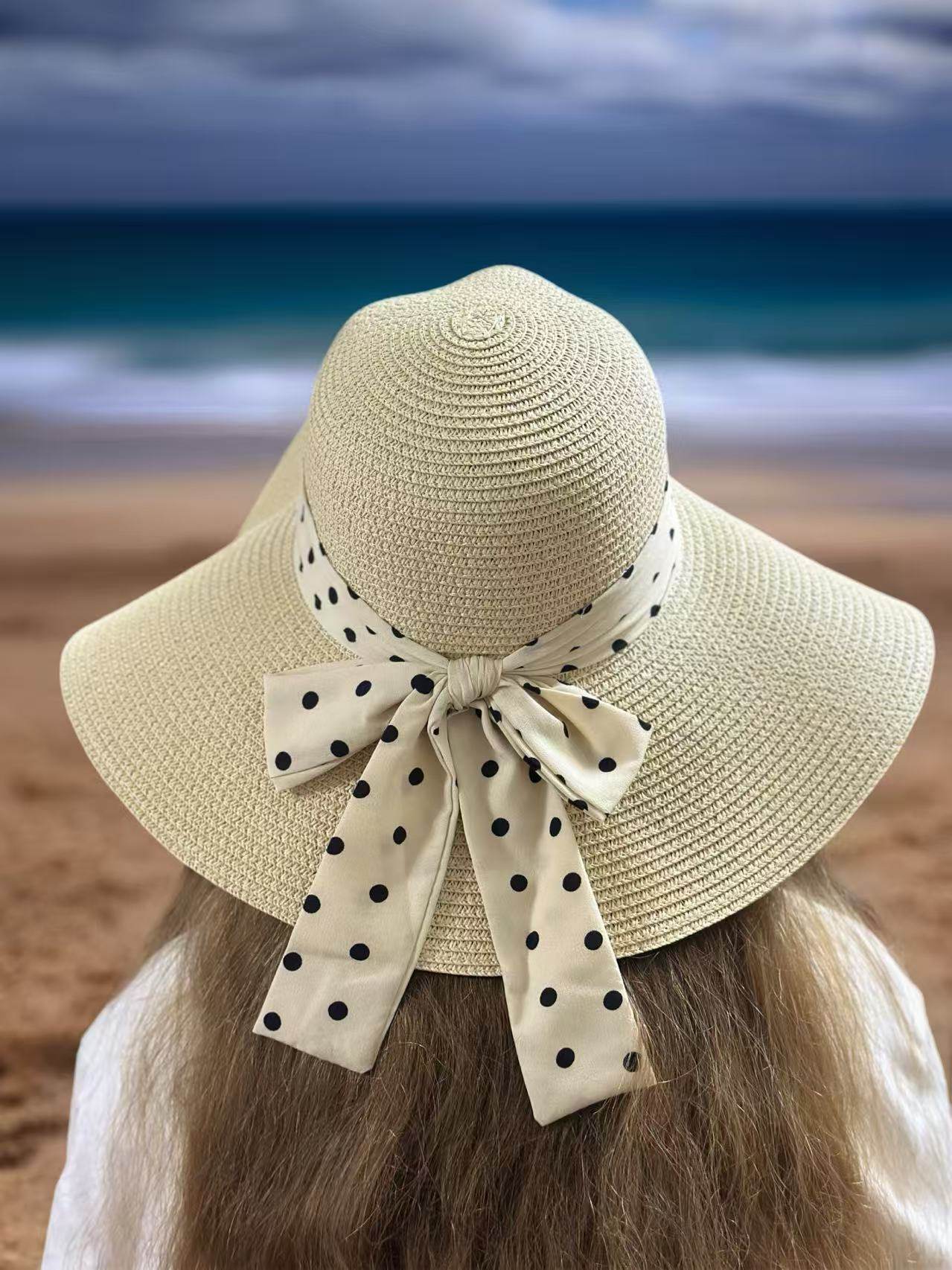 Elegant Wide-Brim Sun Hat with Polka Dot Ribbon - MODA ACCESSORIES