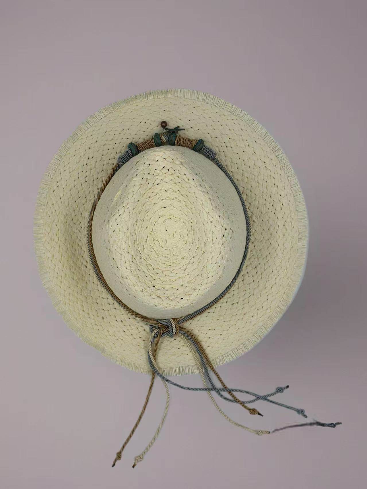 Beach Straw Hat with Nautical Charm - MODA ACCESSORIES