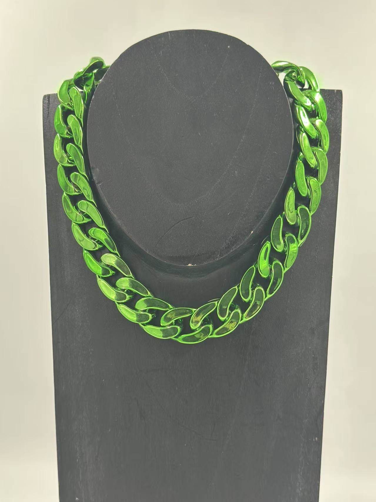 Glossy Neon Green Chain Necklace - MODA ACCESSORIES