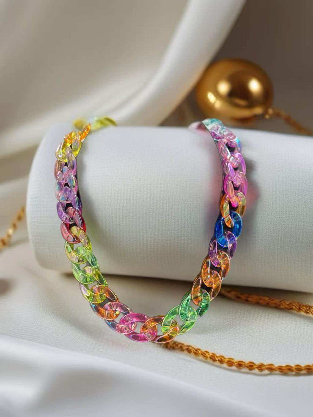 Neon Holographic Rainbow Chain Necklace - MODA ACCESSORIES
