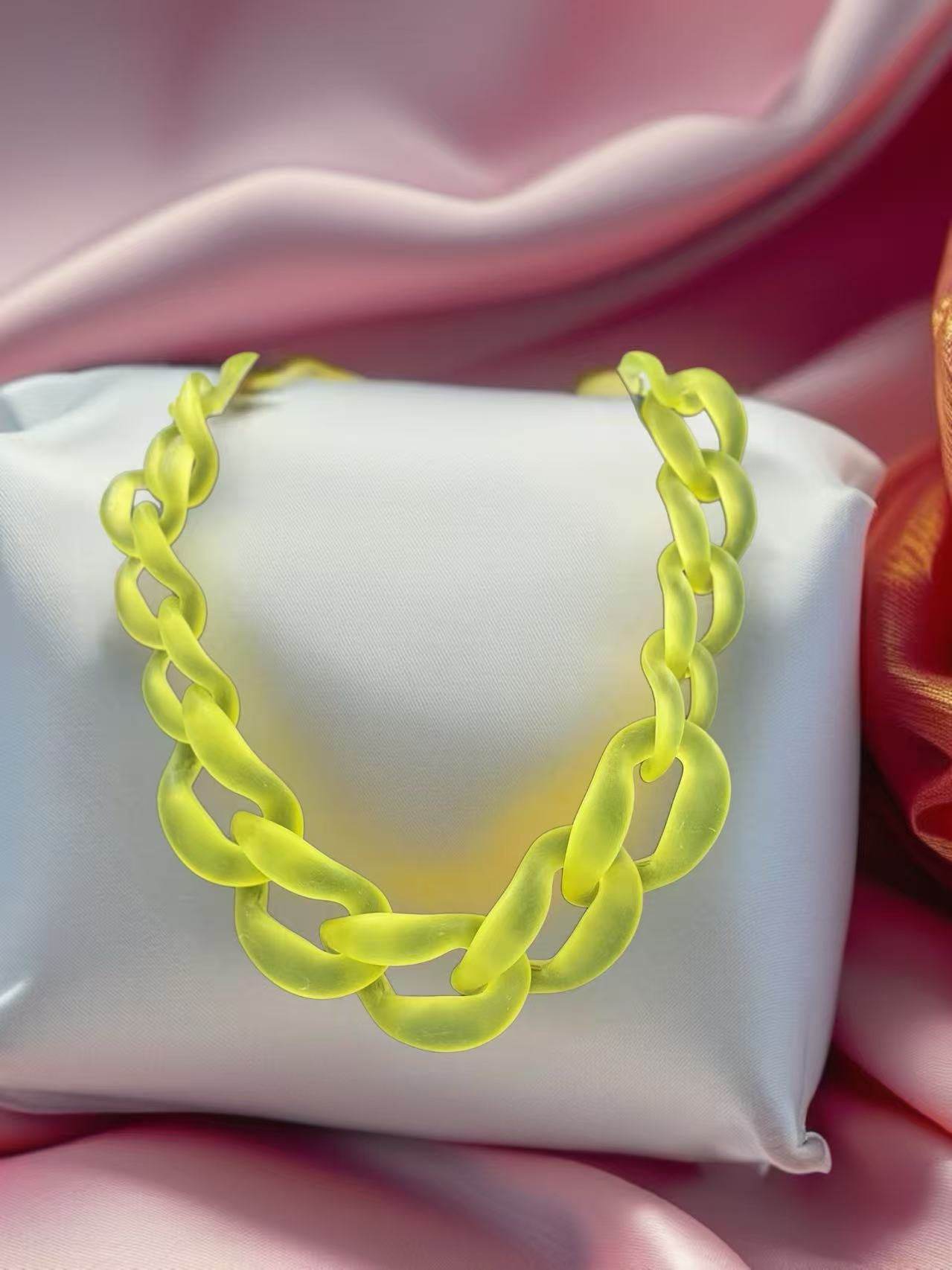 Bold Matte Chunky Chain Necklaces – Multicolor Collection - MODA ACCESSORIES