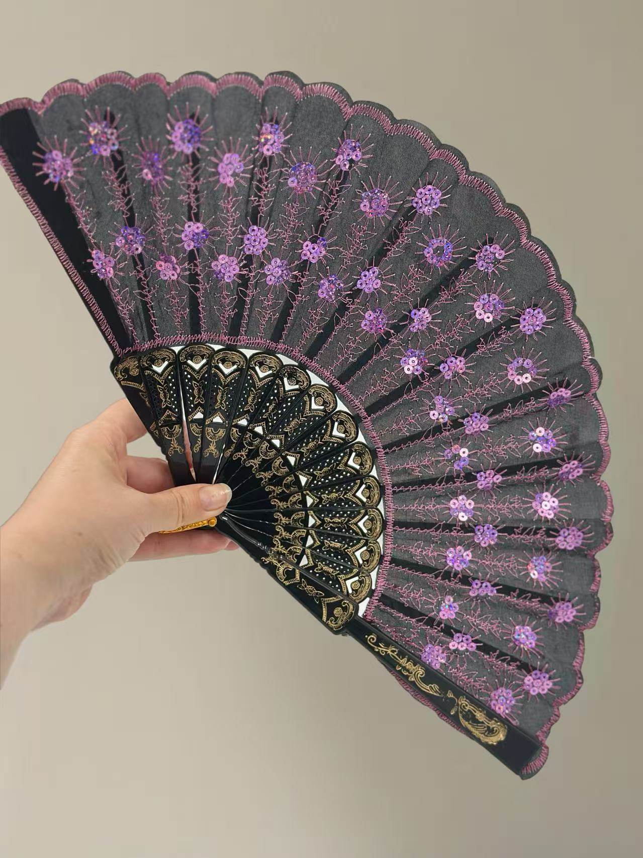 Luxury Lace-Embroidered Hand Fans β Set of 5 with Floral Sequin Detailing - MODA ACCESSORIES