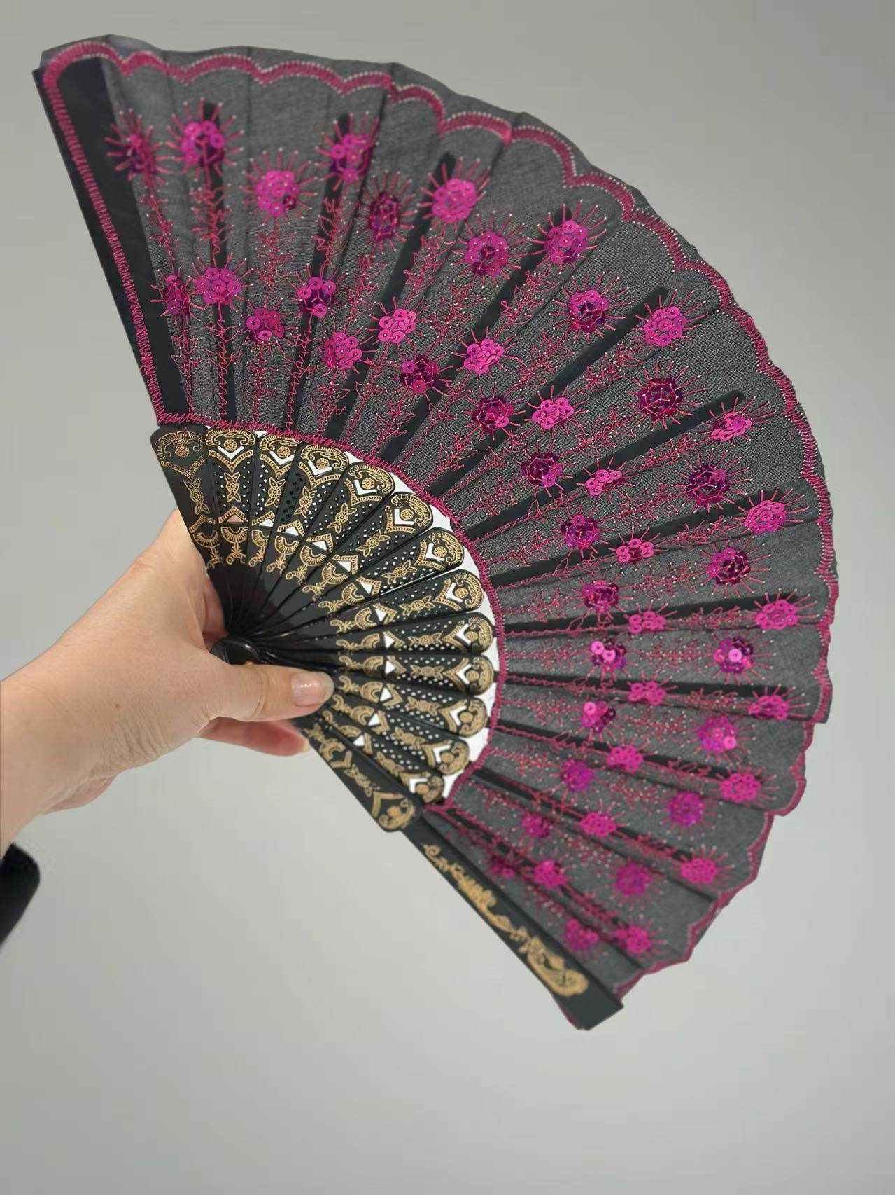Luxury Lace-Embroidered Hand Fans – Set of 5 with Floral Sequin Detailing - MODA ACCESSORIES
