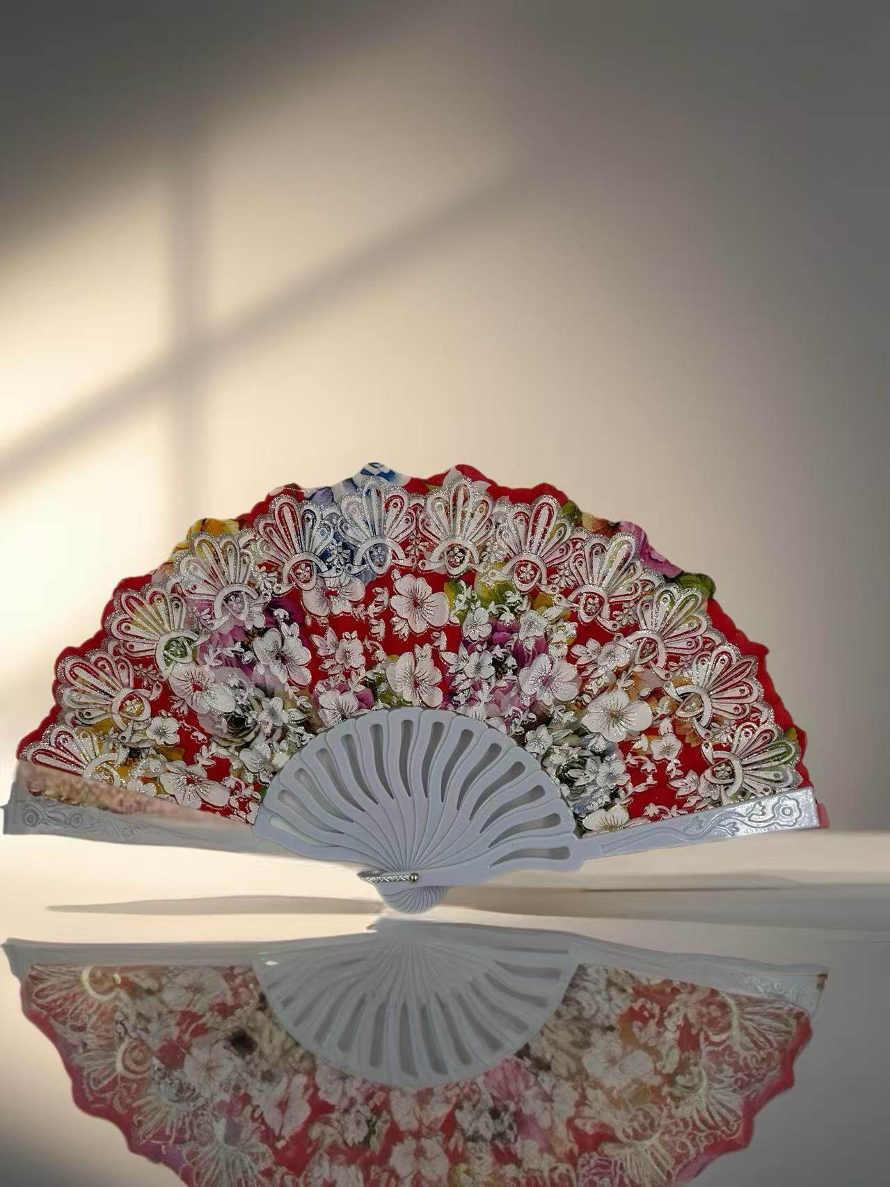 Vintage Floral Lace Hand Fans – Set of 6 with Baroque Embroidery - MODA ACCESSORIES