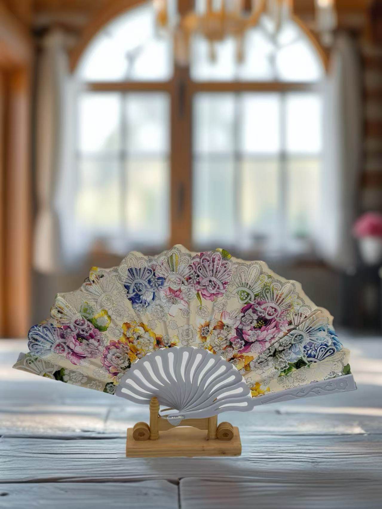 Vintage Floral Lace Hand Fans β Set of 6 with Baroque Embroidery - MODA ACCESSORIES