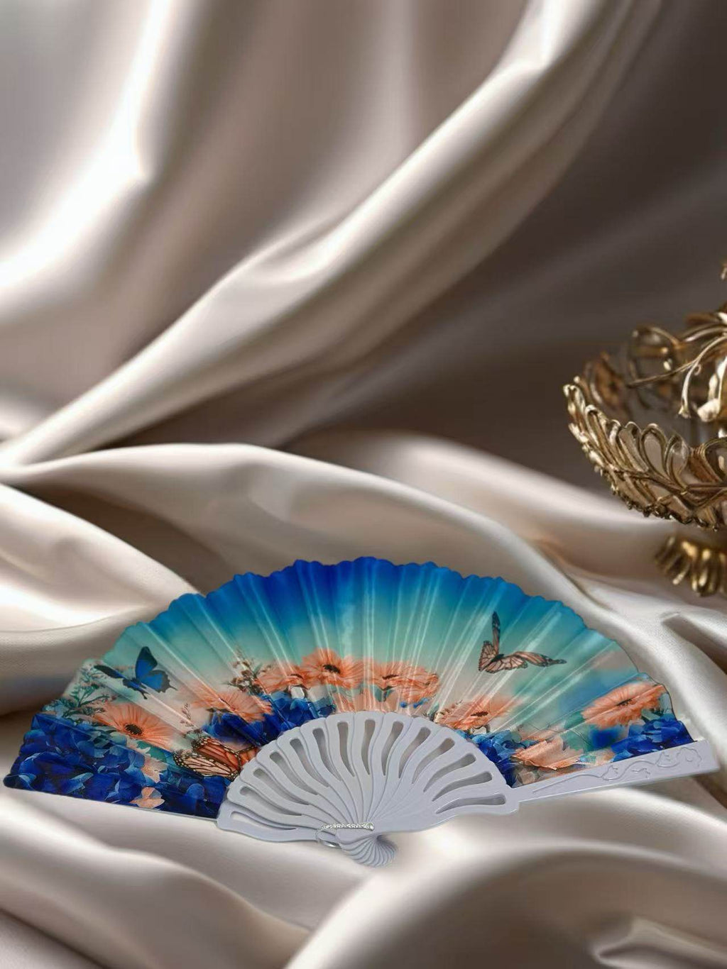Scenic Nature and Floral Hand Fans - MODA ACCESSORIES