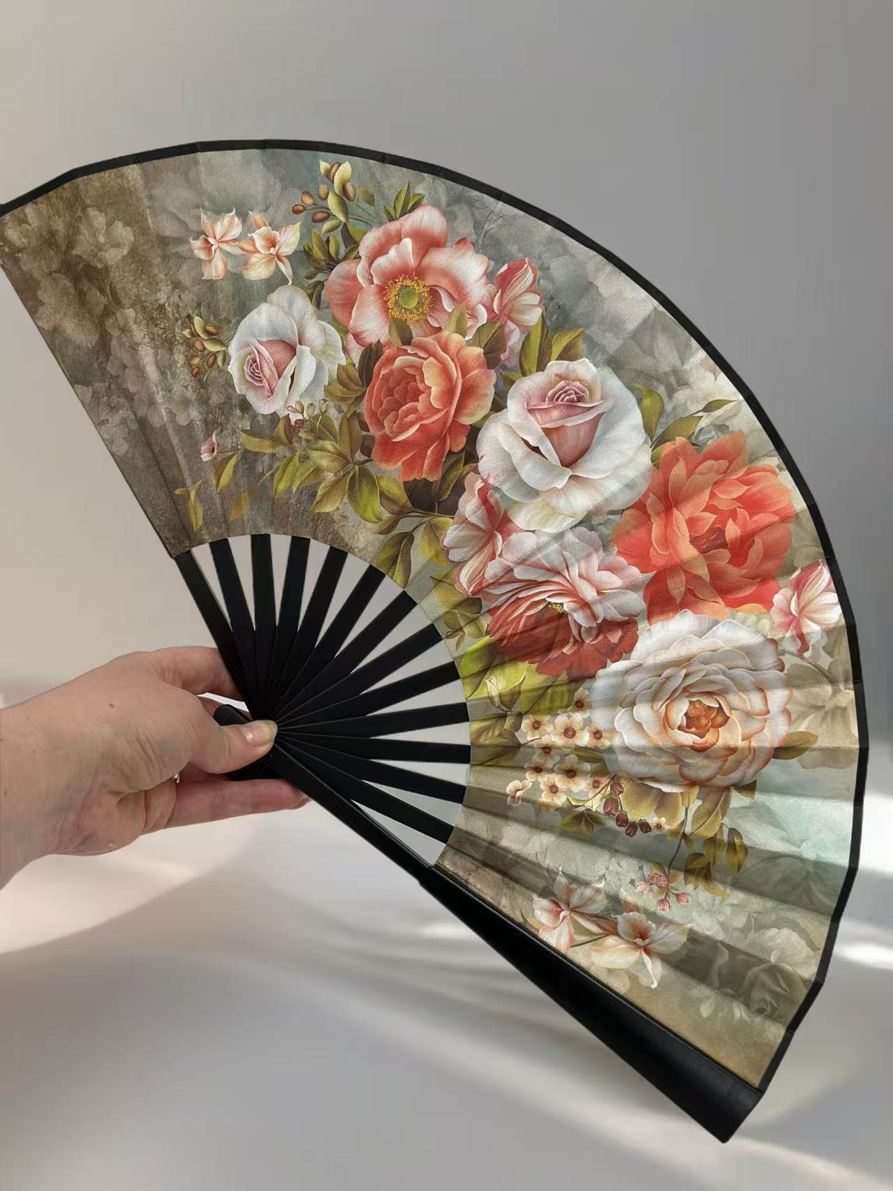 Elegant Floral Hand Fans β Vintage-Style Foldable Fans - MODA ACCESSORIES