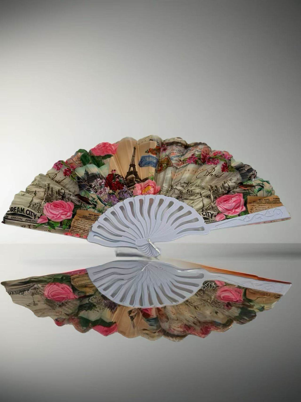 Vintage Parisian-Themed Folding Fans Collection - MODA ACCESSORIES