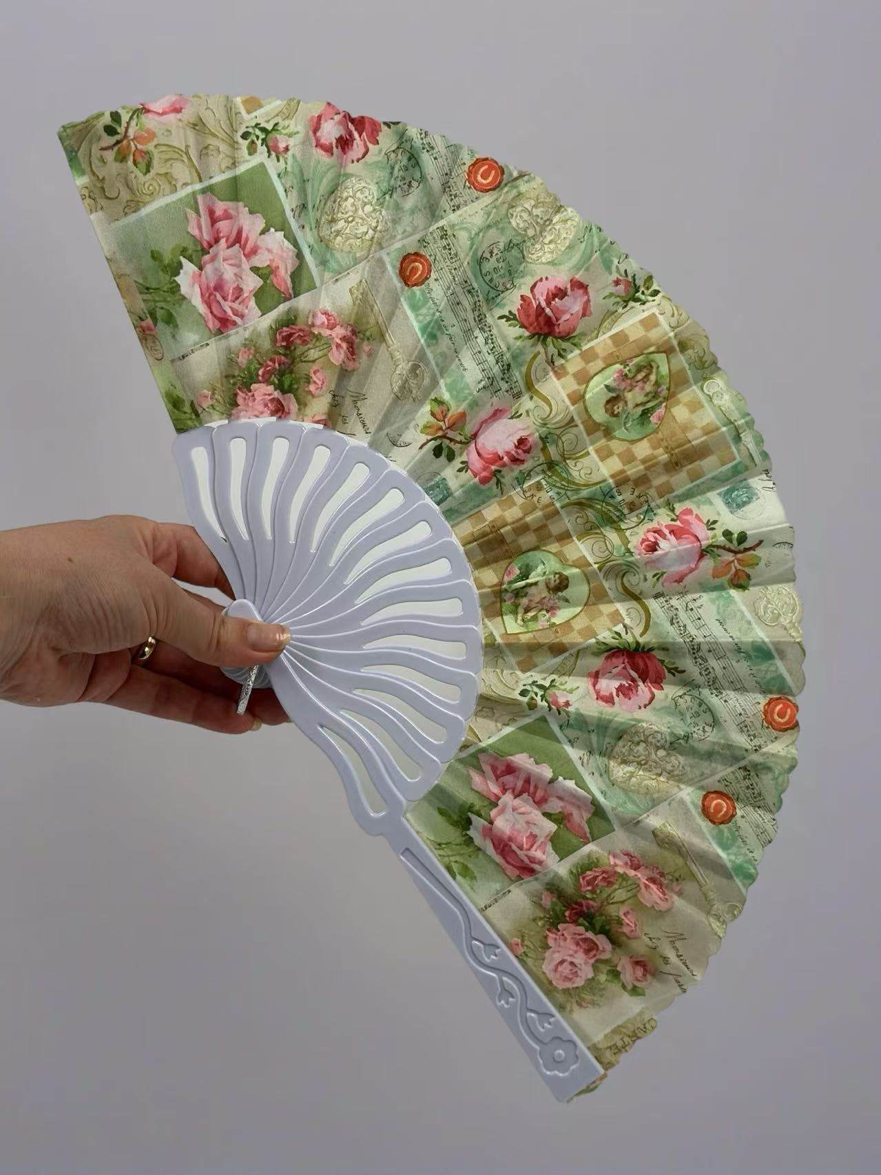 Vintage Parisian-Themed Folding Fans Collection - MODA ACCESSORIES