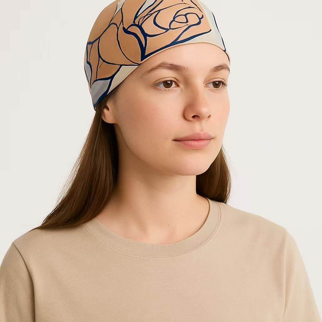 Elegant Floral Print Square Scarf – Beige and Navy Headscarf - MODA ACCESSORIES