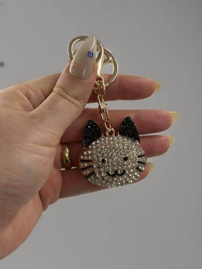 Crystal Cat Face Keychain – Cute Rhinestone Kitty Bag Charm - MODA ACCESSORIES